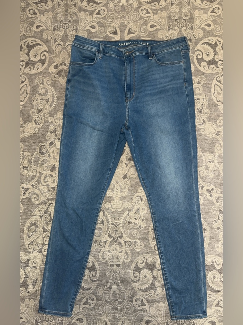 American Eagle Outfitters Women's Next level stretch - Medium Blue Wash